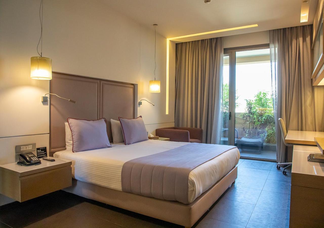 Saifi Suites Hotel Bejrut Zewnętrze zdjęcie