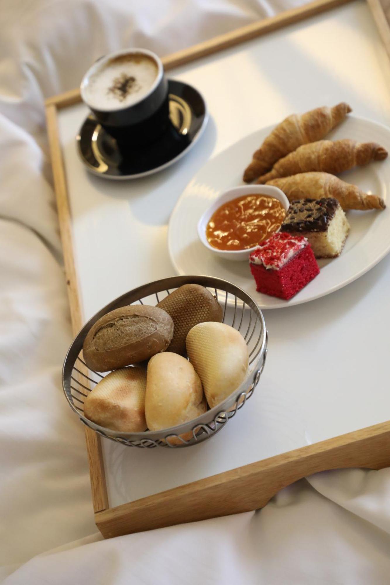 Saifi Suites Hotel Bejrut Zewnętrze zdjęcie