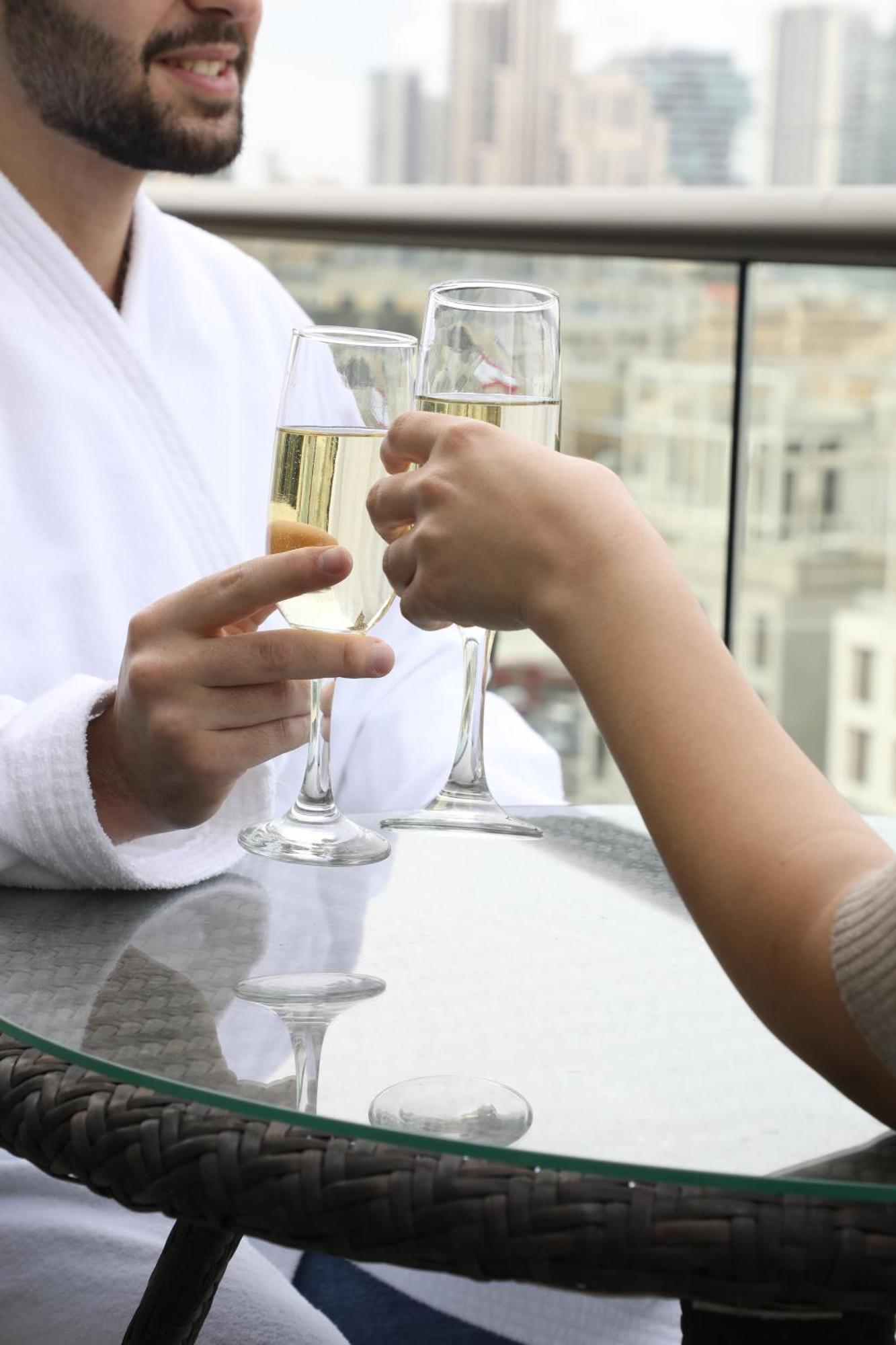 Saifi Suites Hotel Bejrut Zewnętrze zdjęcie