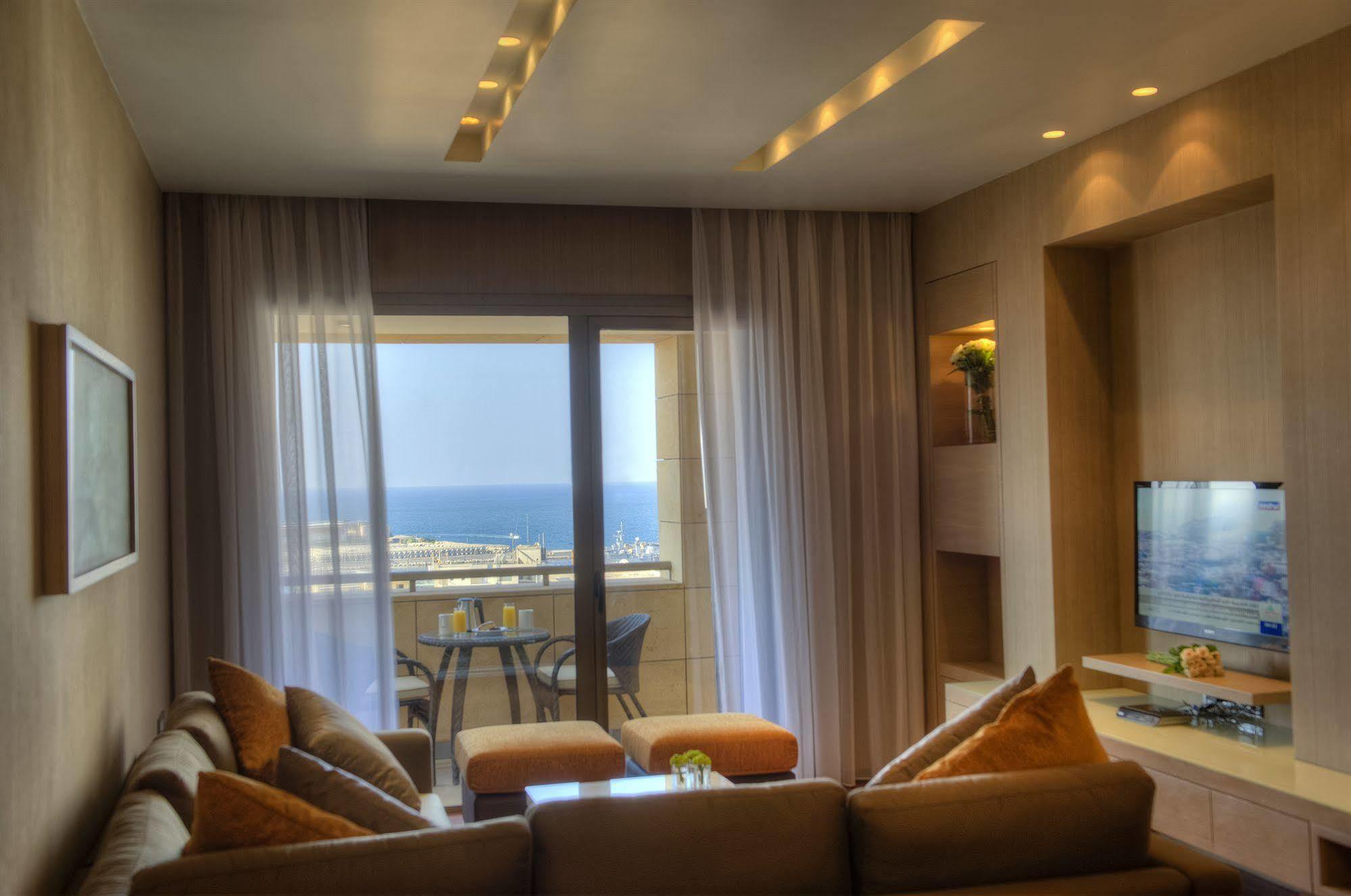 Saifi Suites Hotel Bejrut Zewnętrze zdjęcie